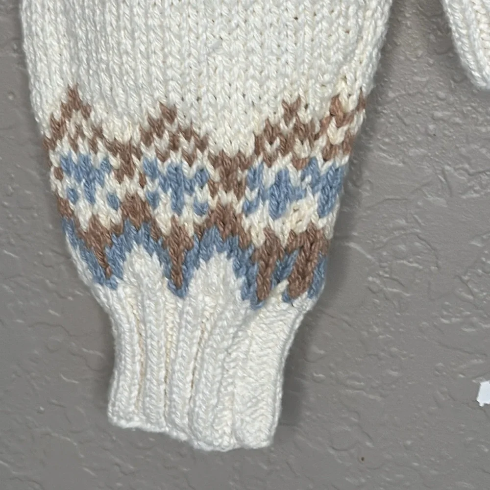 Vintage Liz Sport “Irish Brogue” hand knit cotton sweater - Picture 3 of 11